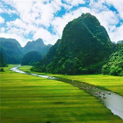 首趟越南游客旅游专列开行